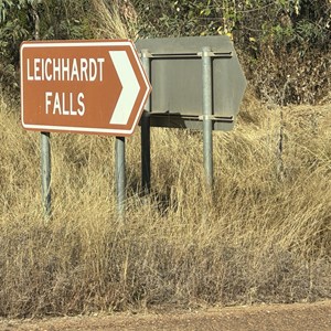 Entrance Track to Leichhardt Falls