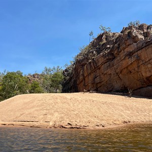 6 Gorge camp