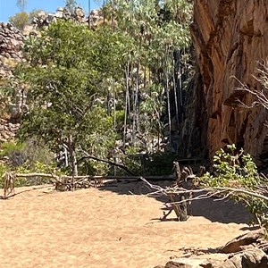 6 Gorge camp