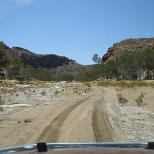 Drive into gorge