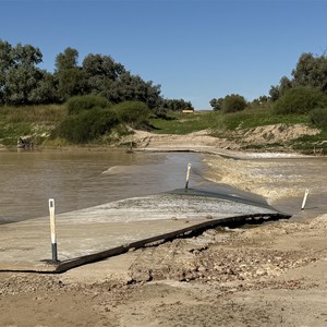Old Diamantina River Crossing