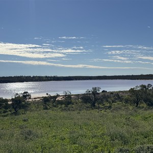 Lake Becking