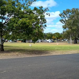 Yallakool Tourist Park