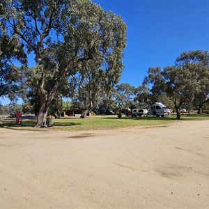 Hay Caravan Park