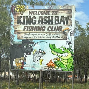 King Ash Bay Fishing Club Camping & Caravan Park