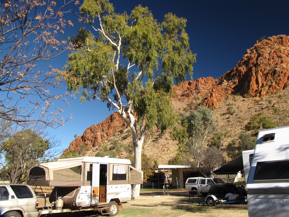 Temple Bar Caravan Park NT ExplorOz Places