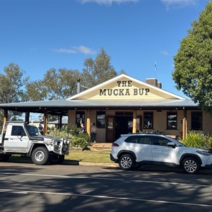 Muckadilla Hotel