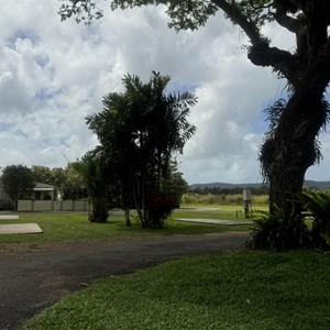 August Moon Caravan Park