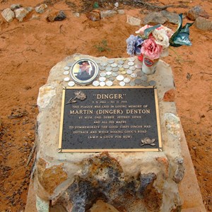 Goog & Dinger Memorial