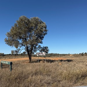 Cungelella Rd & Mount Playfair Rd