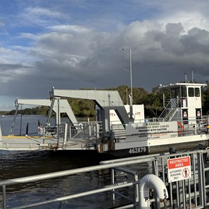 Noosa North Shore Ferries