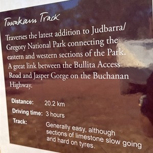 Tuwakam Track