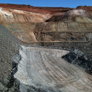 Plutonic Gold Mine main pit.