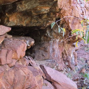 Cave behind Kangaroo Pool