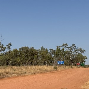 Victoria Hwy & Buchanan Hwy