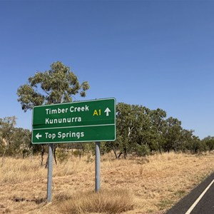 Victoria Hwy & Buchanan Hwy