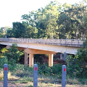 The bridge over the Isaac River