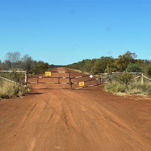 Wolfe Creek Meteorite Crater Camping Area
