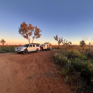 Wolfe Creek Meteorite Crater Camping Area