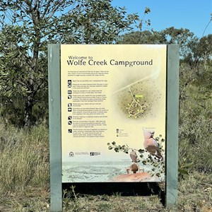 Wolfe Creek Meteorite Crater Camping Area