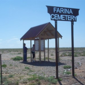 Farina Cemetry Entrance