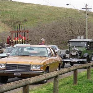 A visit by Bathurst Historic Car Club