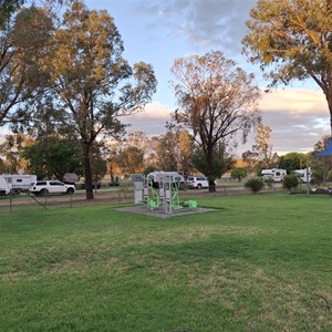 Gooloogong Rest Area
