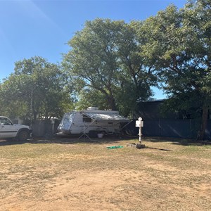 Barcoo Hotel Caravan Park