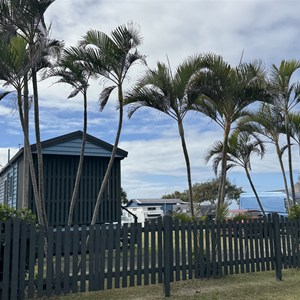 Absolute Oceanfront Tourist Park