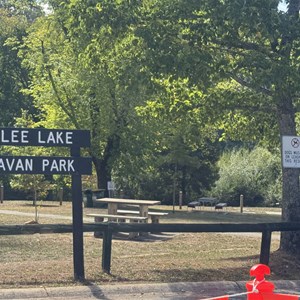 Jubilee Lake Caravan Park