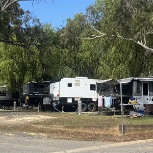 Jubilee Lake Caravan Park