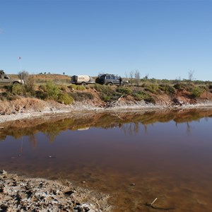 Gravel scrape dam - Anna Plains Track